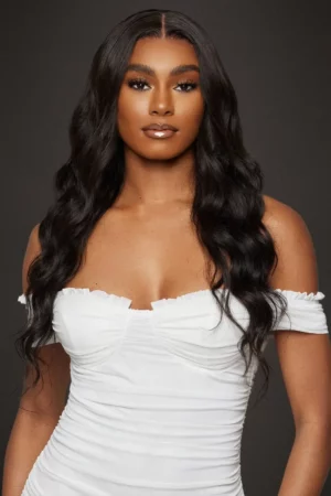 Perruque Closure prête-à-porter Essenza Brazil Wave Noir Naturel 14" – 100% Natural Brazilian Body Wavy