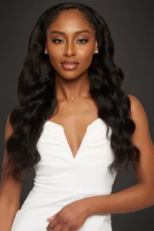 Perruque brésilienne vierge à ondulations glamour avec bandeau 20" – 100% Natural Brazilian Body Wavy